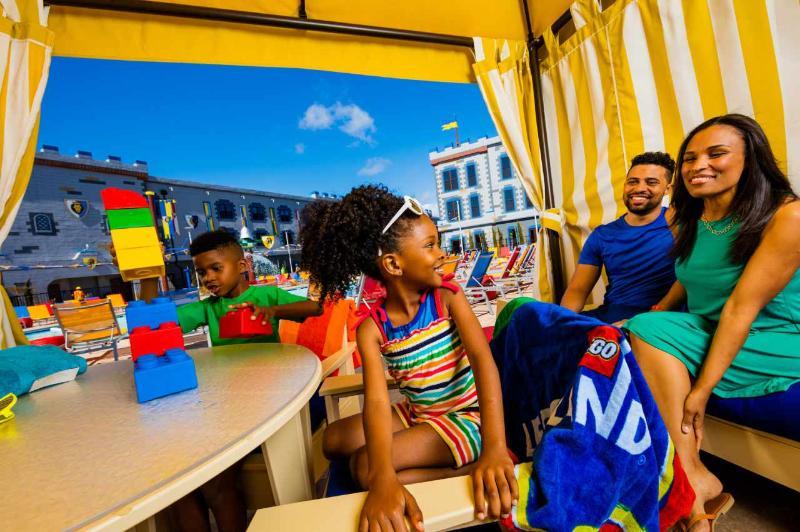Legoland Castle Hotel Carlsbad Buitenkant foto